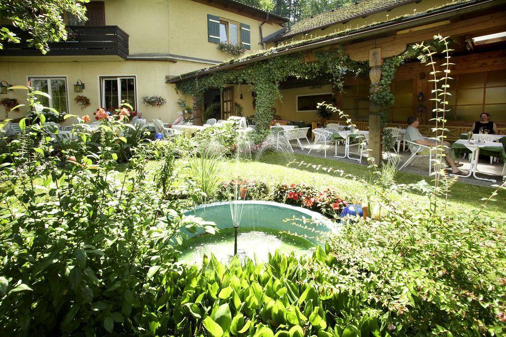 Goldener Ochs Bed & Breakfast Golling an der Salzach Exterior photo