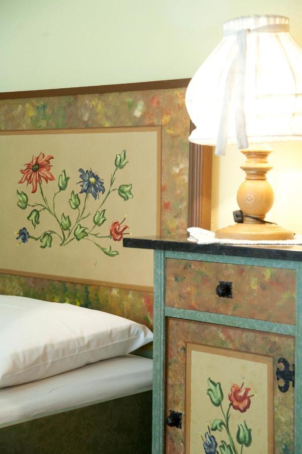 Goldener Ochs Bed & Breakfast Golling an der Salzach Exterior photo