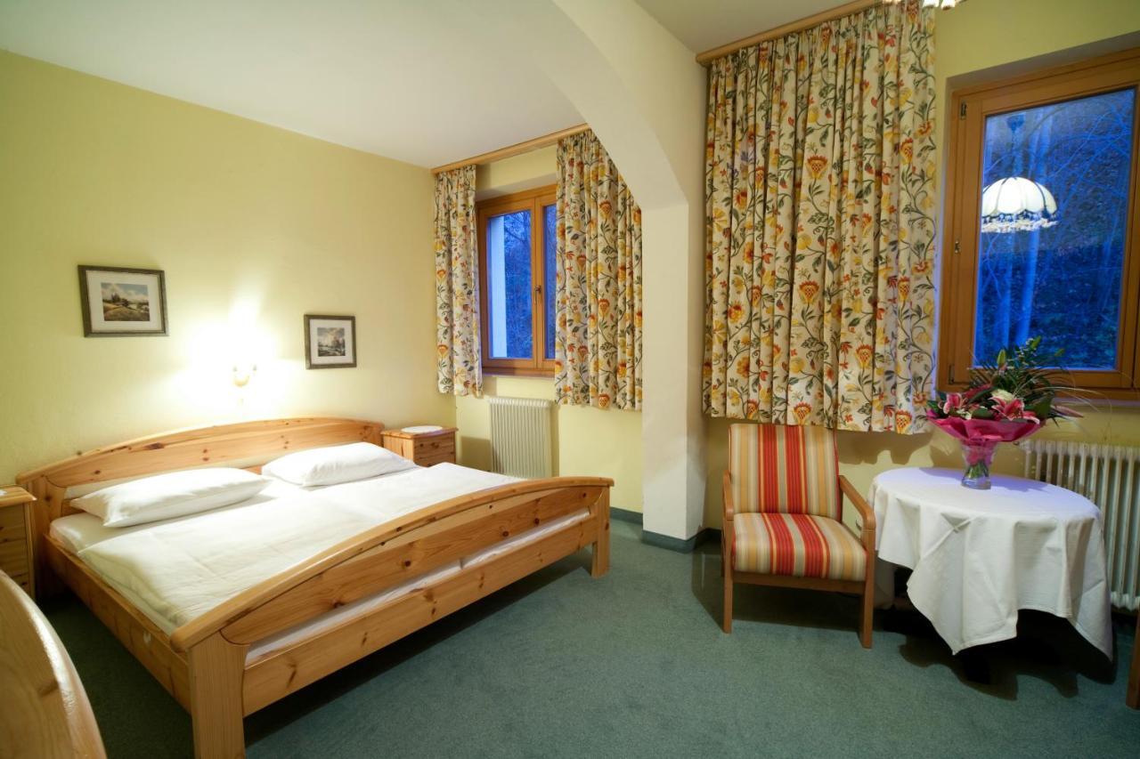 Goldener Ochs Bed & Breakfast Golling an der Salzach Room photo